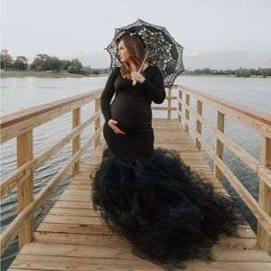 Black maternity photoshoot dress